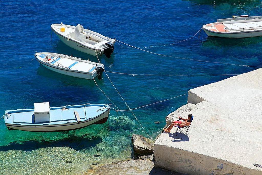 Yannis' Village Keri Rom bilde